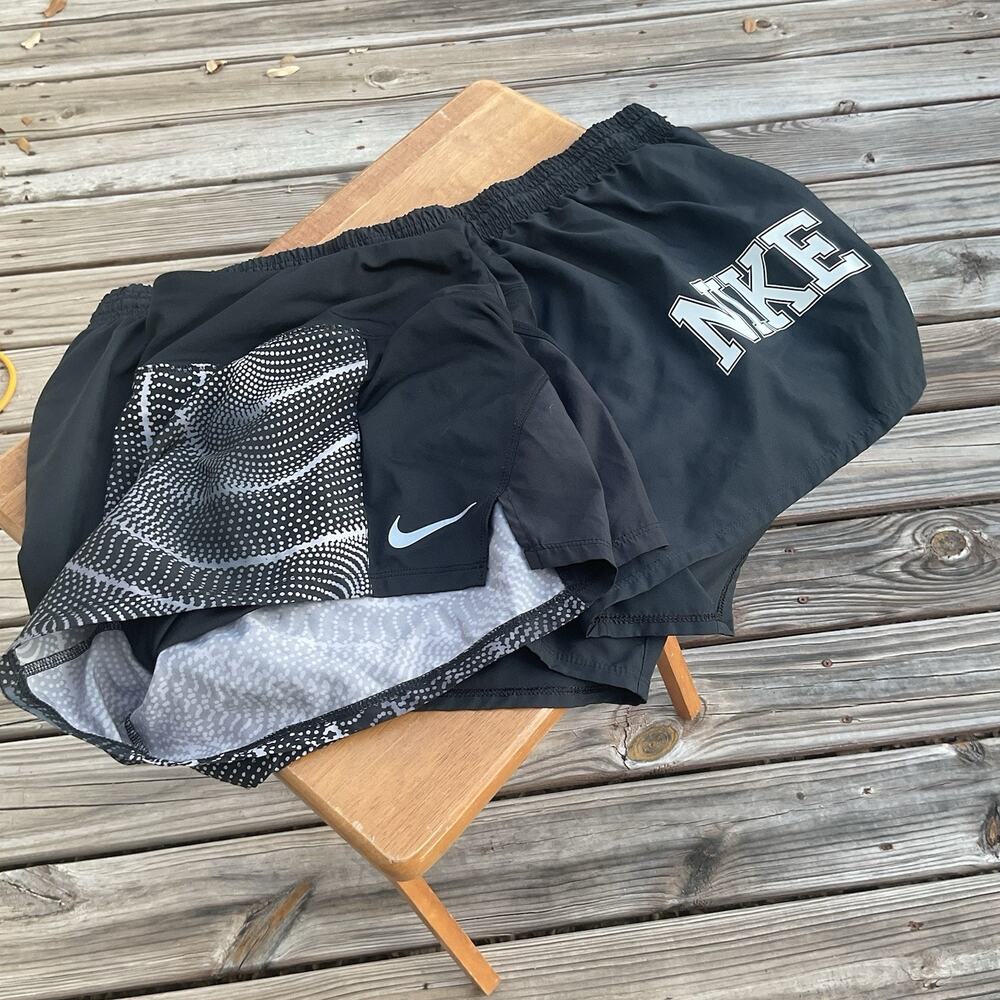 Nike Dri-Fit Women's Activewear Lined Shorts Size XLarge Black Lot Of 2